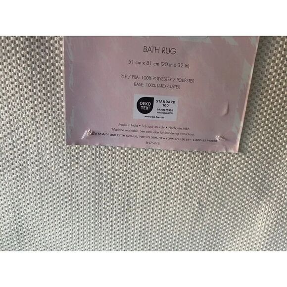 BETSEY JOHNSON Gingerbread Christmas NOVELTY BATH MAT Non Slip 20” X 30” NEW - Picture 16 of 16